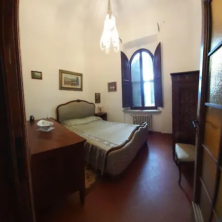 Apartment Casa La Torre Un Castello Alle Porte Di